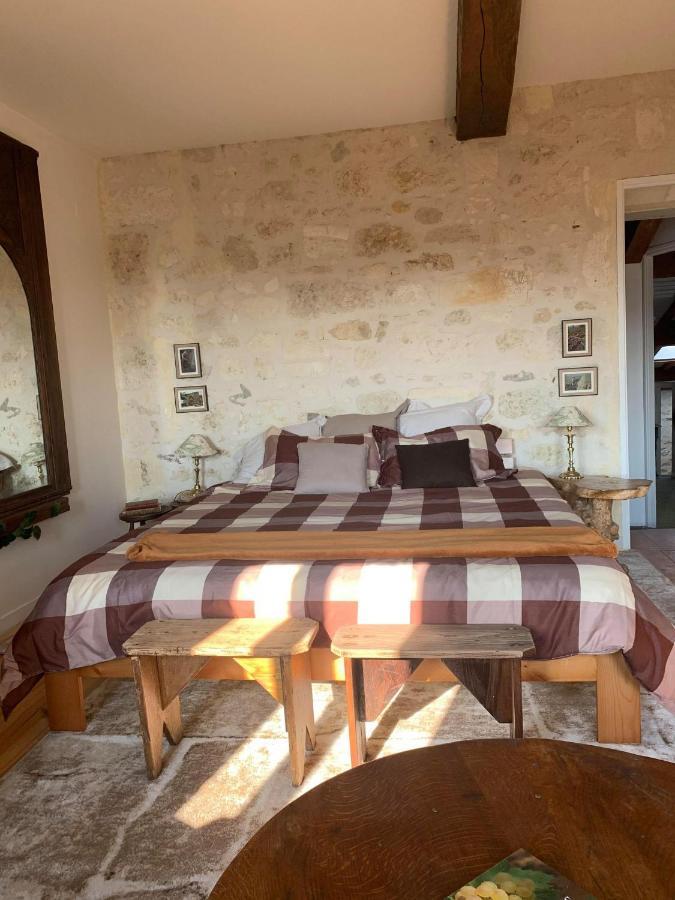 Chambre Vigne, Piscine Spa Fitness Lugon et l’Ile du Carney Exteriör bild