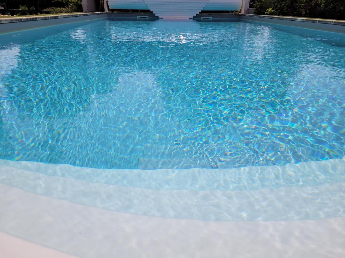 Chambre Vigne, Piscine Spa Fitness Lugon et l’Ile du Carney Exteriör bild